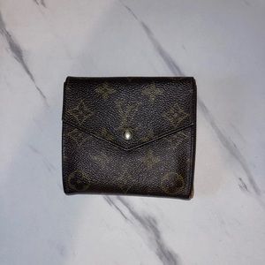 Vintage Louis Vuitton Monogram Portefeiulle Elise Trifold Wallet